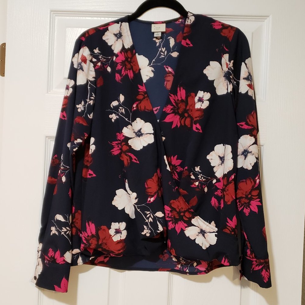 A New Day Womens Navy Wrap Floral Blouse Small S Pink Red White